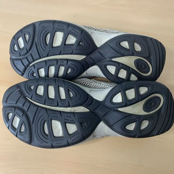 MERRELL MOC PRIMO VENT SILVER MIST WOMENS SIZE 7, SLIP ON SHOES - Picture 9 of 10